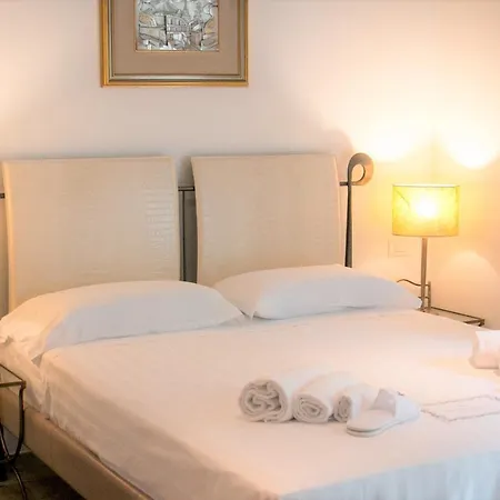 Morgan Suite Roma Esterno foto